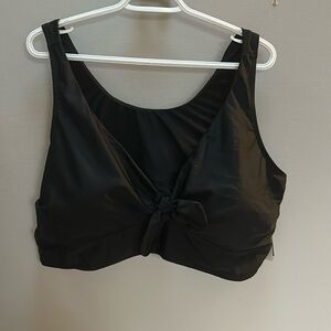 Torrid wire free bikini top- size 4